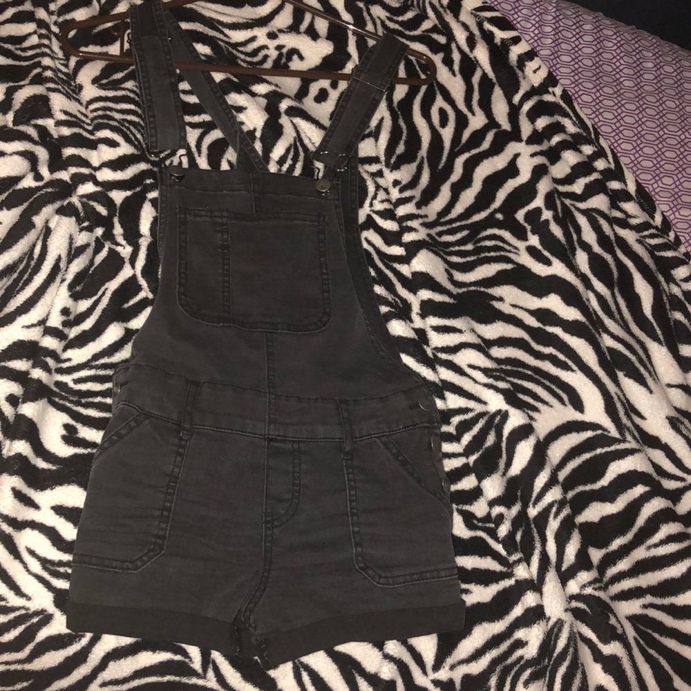 Tillys overalls